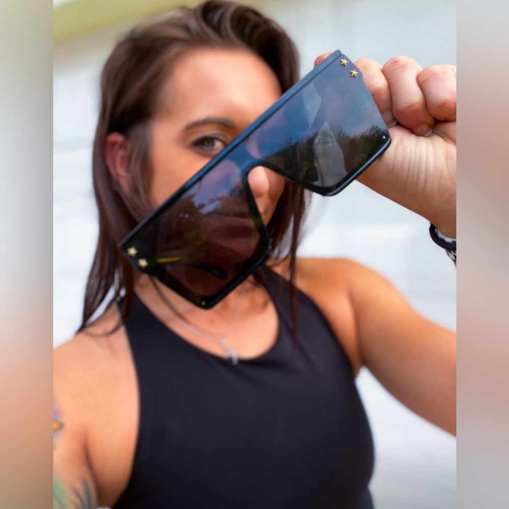 Stylish Black Sunglasses